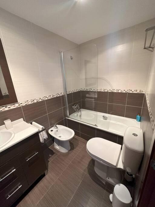 Piso Gijon Con Plaza De Garaje Vut4589As Apartment Bagian luar foto